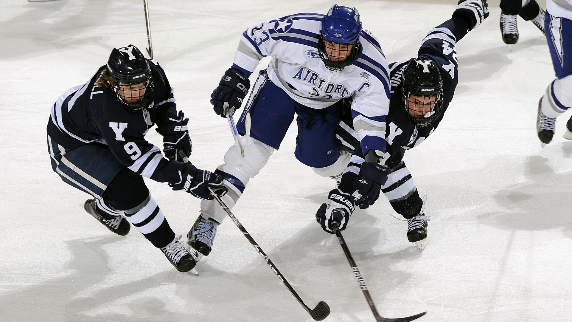 开云体育入口-利拉德时间,当抢七之夜提前进入垃圾时间
